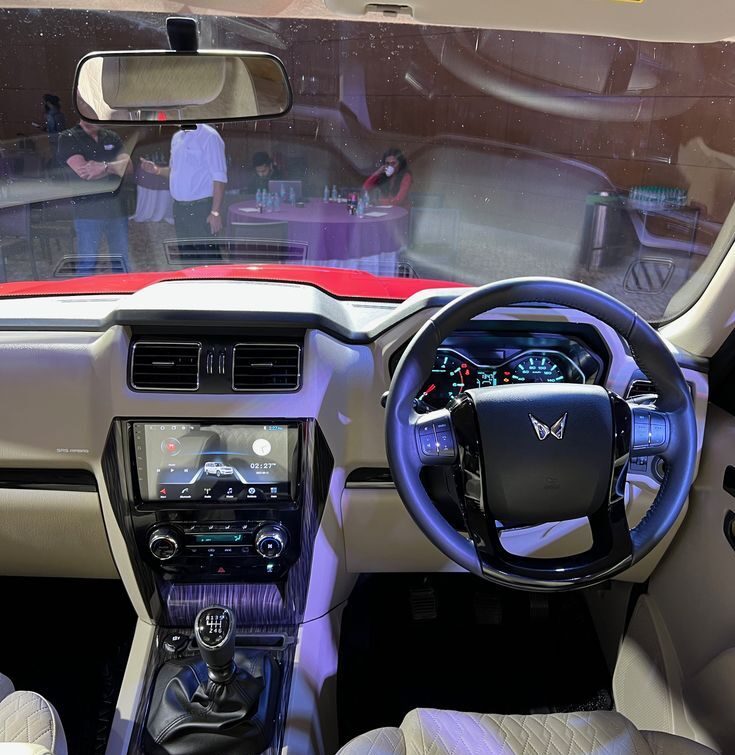 mahindra classic s11