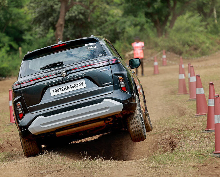 maruti grand vitara 2024 off road