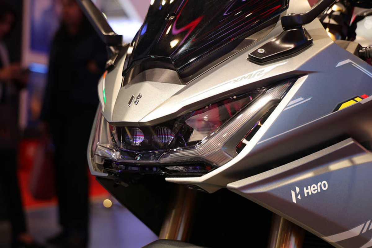  Hero Karizma XMR Combat Edition Price