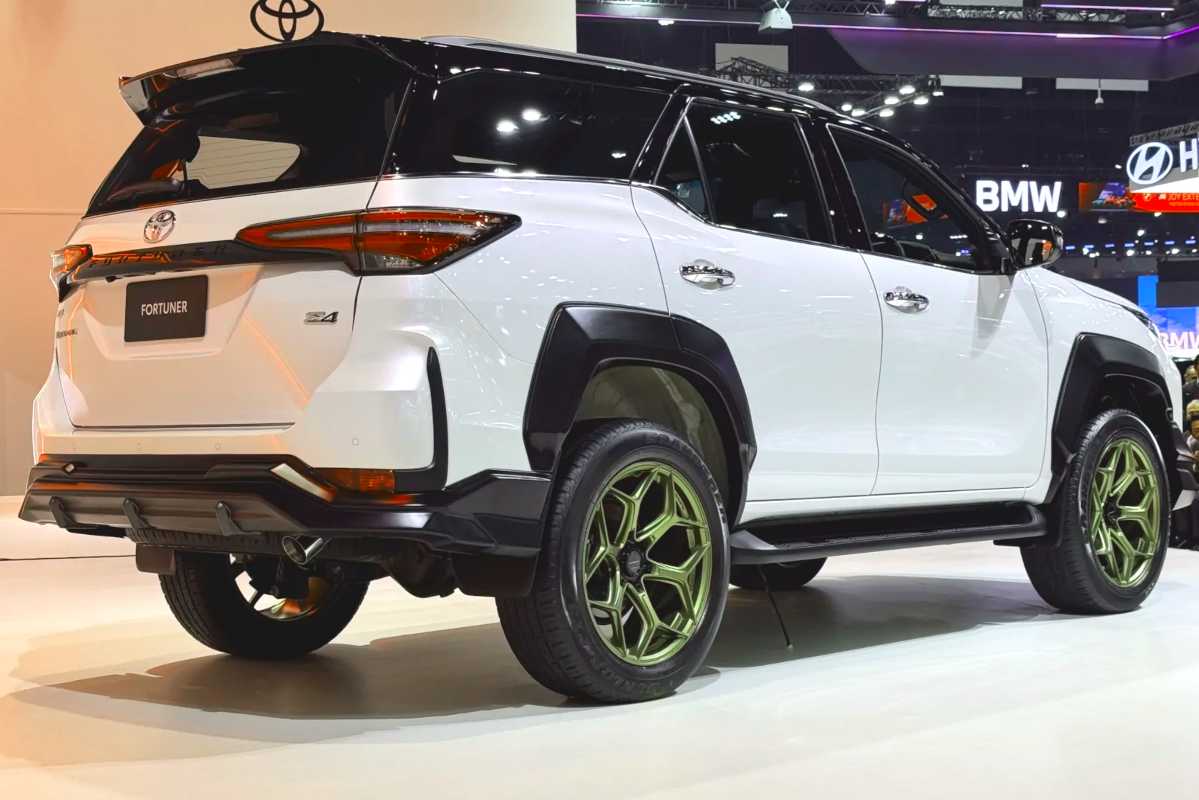 Toyota Fortuner Legender Facelif