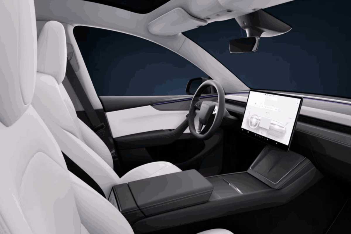 Tesla modal Y 2025 Interior