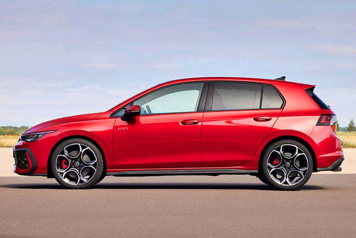 Volkswagen Golf GTI Features